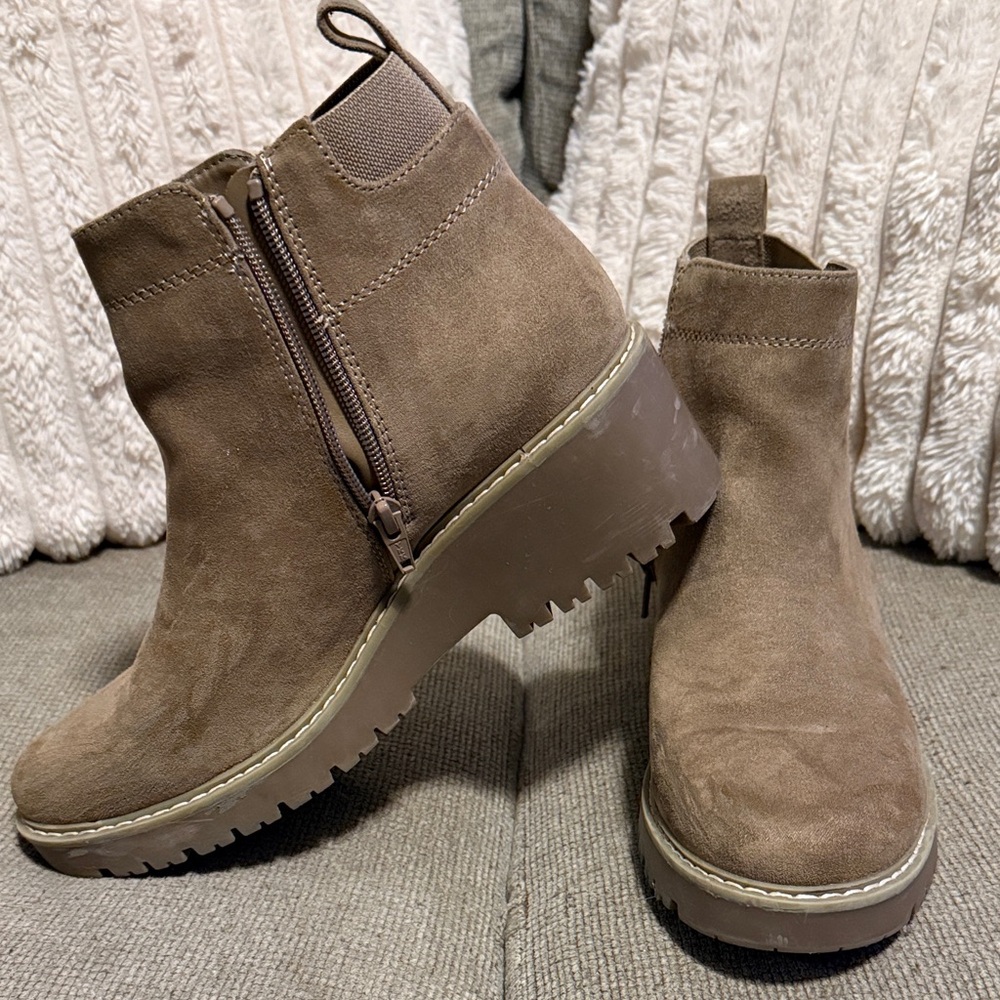 Sonoma Brown Ankle Booties - Picture 3 of 6